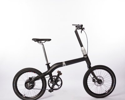 Велосипед из и углеродного волокна с чудо-кнопкой