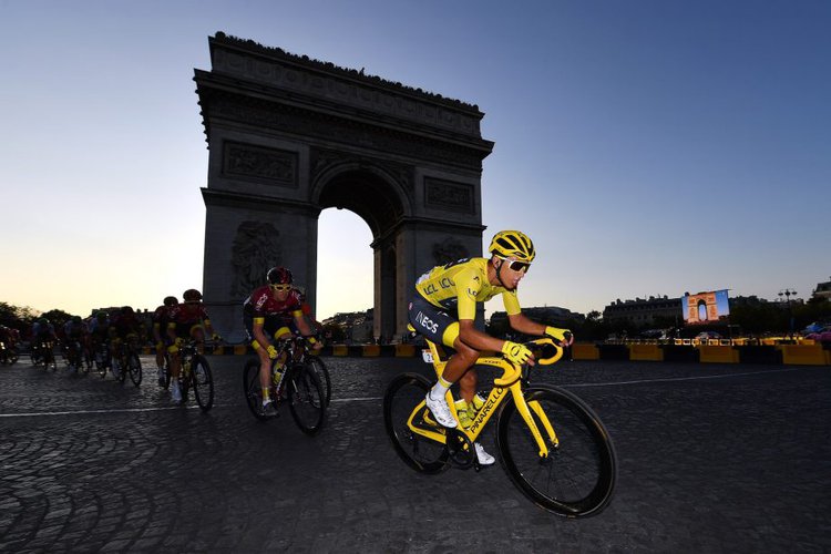 Тур де Франс может пройти «за закрытыми дверями»