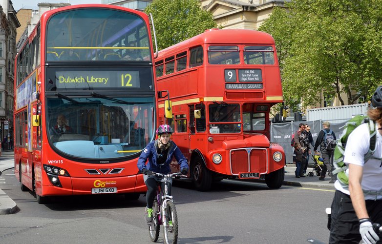 На лондонских автобусах испытают датчики, определяющие приближение велосипедиста