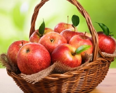 Польза яблок или 9 причин, почему 1 яблоко в день поможет надолго отложить визит к доктору