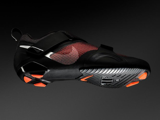 Nike выпустил туфли SuperRep для спин-байков