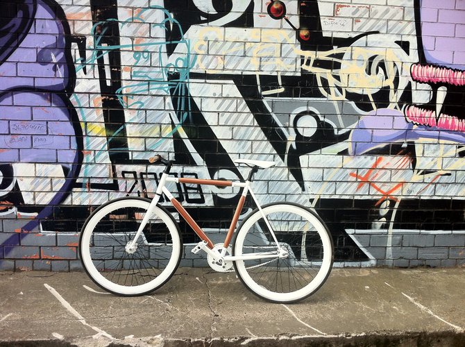 Фиксед Pro Art Bikes с деревянной рамой