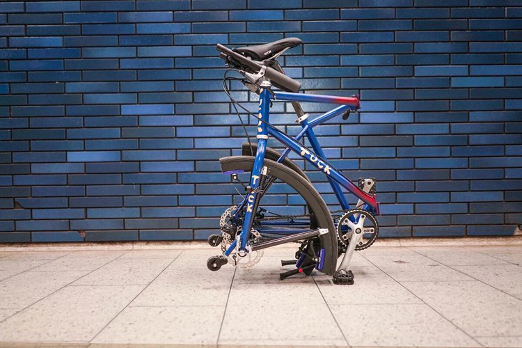 Tuck bike — складывающийся велосипед со складными колесами