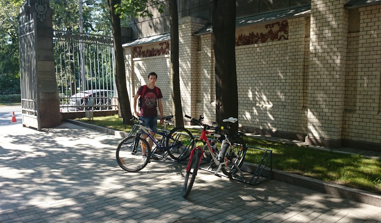 Куда поехать на велосипеде: два веломаршрута от Музея политической истории России